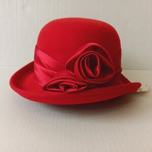 Vintage 1980s Sonni Women's Red Wool Cloche Hat With Fabric Rose Detail